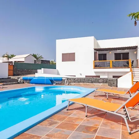 Papillon Con Piscina Privada Y Vistas Al Mar * פלאיה בלנקה